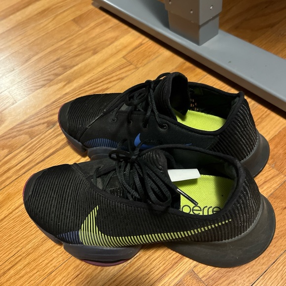 Nike Superrep shoes - Picture 2 of 5